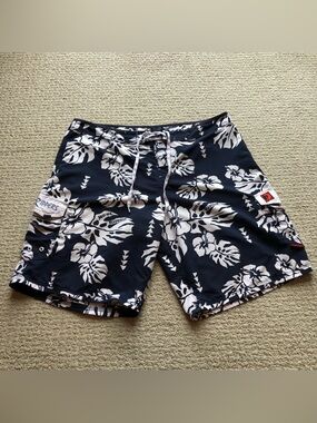 Maui Rippers Board Shorts Swim Trunks